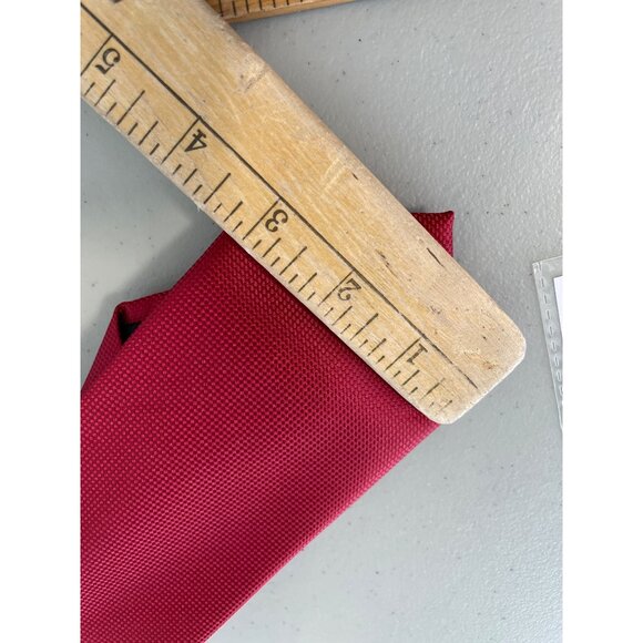 Geoffrey Beene Neck Tie Handmade Red Solid Textured Polyester Professional Offic - Picture 4 of 5